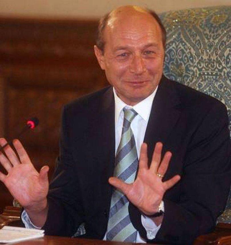 Surse Traian Băsescu Subiectul A 20 De Dosare Penale Ce Riscă