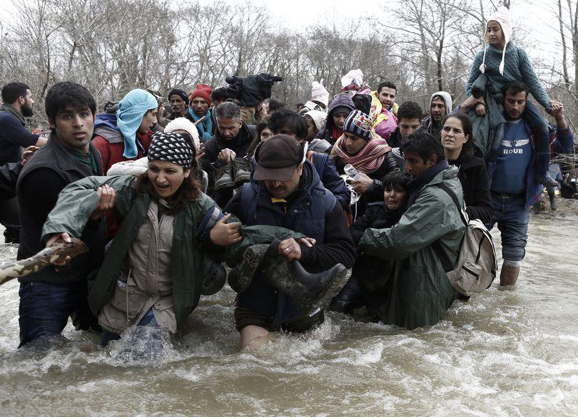 Imagini Cutremurătoare Imigranții Care Au Fugit Din Grecia In