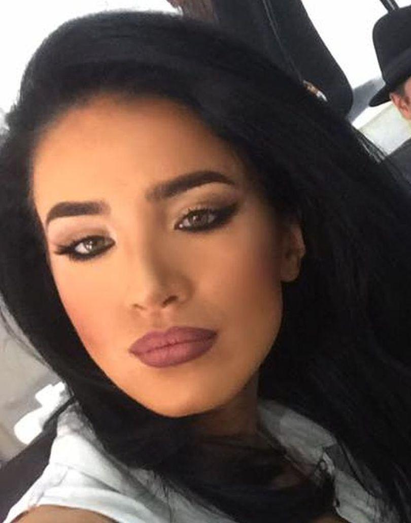 Adelina Pestrițu Complet Nemachiată A Făcut O în Fața Fanilor
