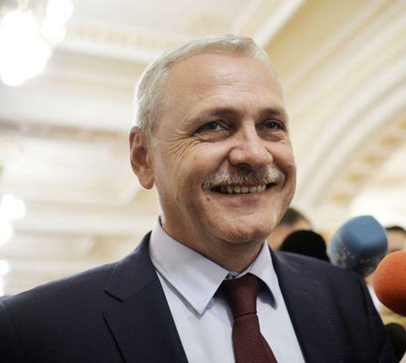 Singura imagine cu Liviu Dragnea fără mustață. Imagini rare