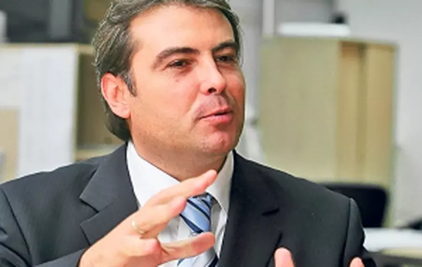 EXCLUSIV/Culisele mariajului secret dintre Daniela Nane și Adrian Cioroianu. Actrița s-a măritat cu acordul fiului său