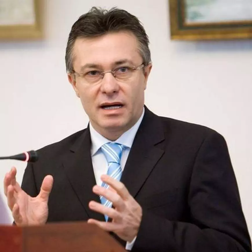 Ar trebui sau nu ca România să primească refugiați afgani? Argumentele specialiștilor