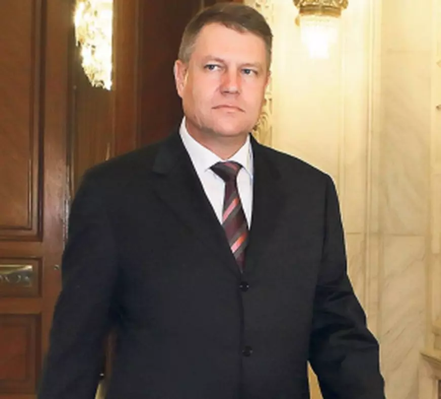 Klaus_Iohannis_01_c5b1de8fb5_02_f227598f24_16.jpg