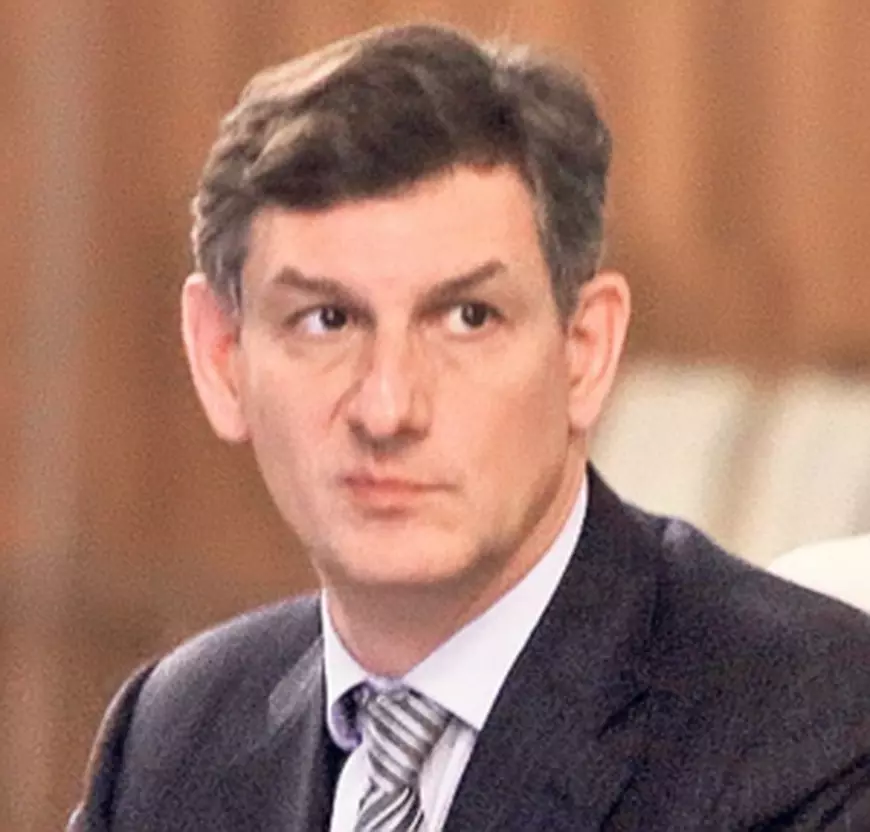 Cum a început noul Guvern munca