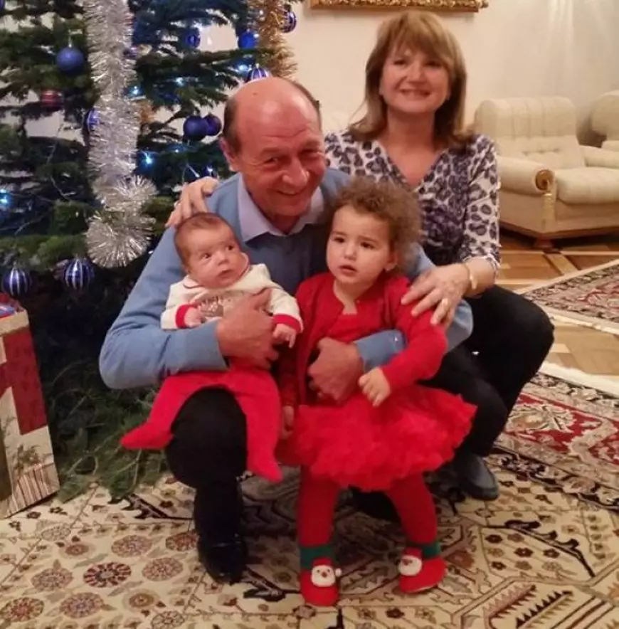 Traian Basescu-nepoti