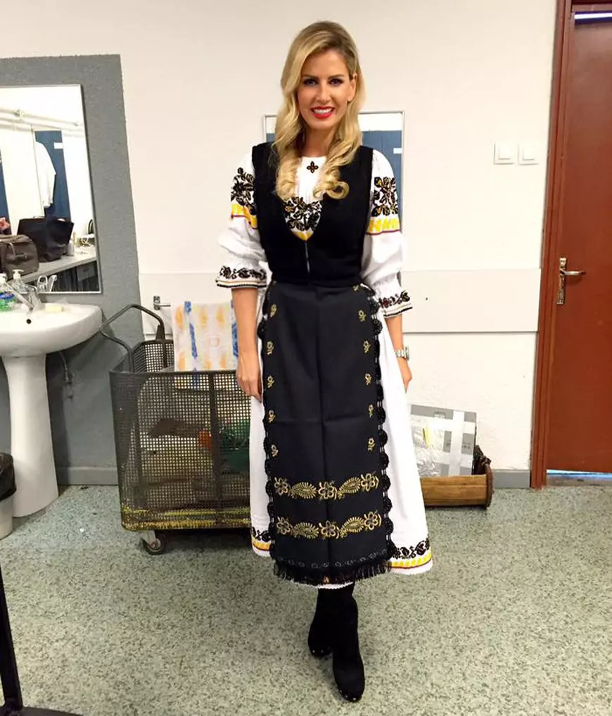 andreea banica popular