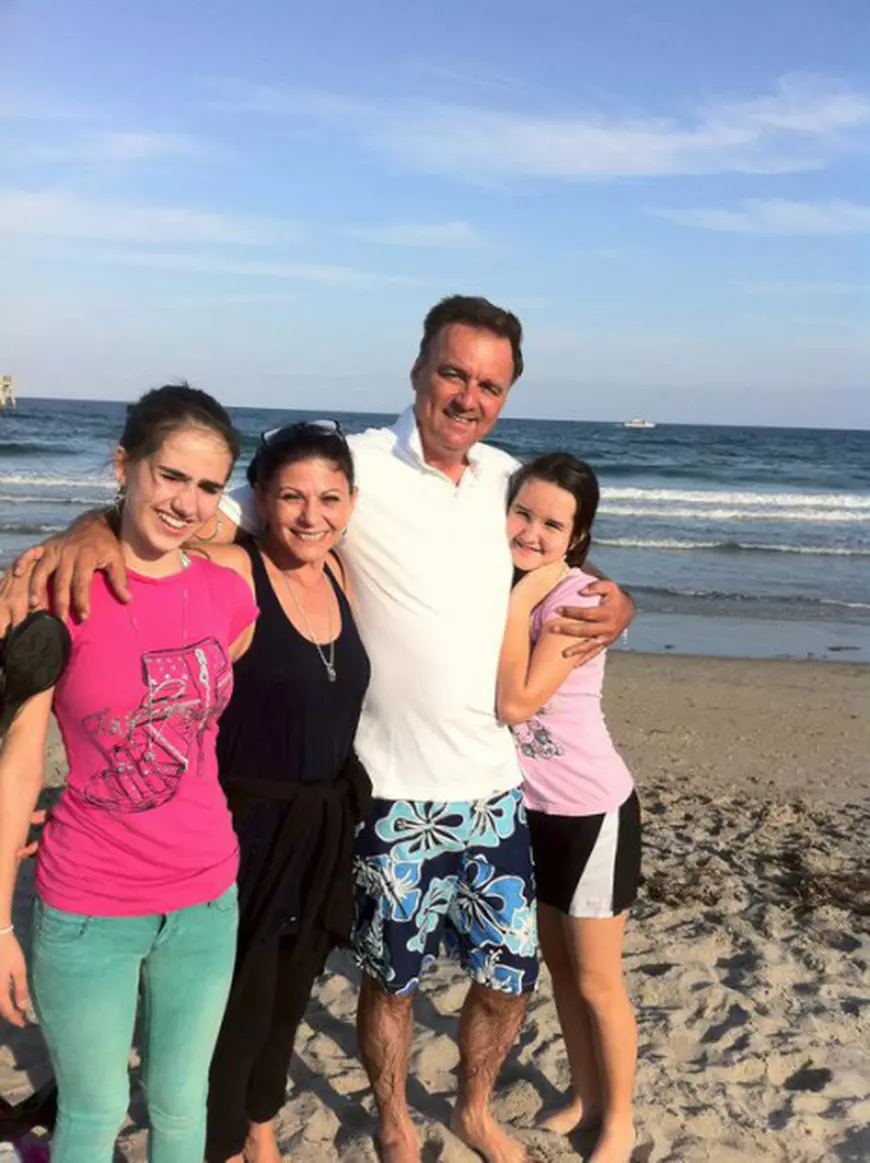 elena carstea familie