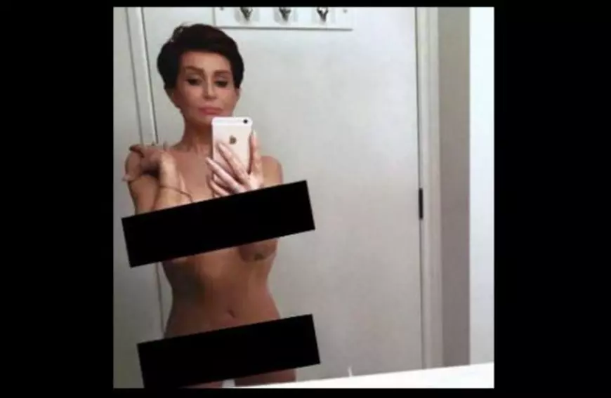 sharon-osbourne-nude-facebook_ri6amy
