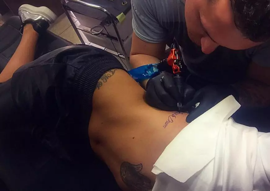 adelina pestritu tatuaje (2)