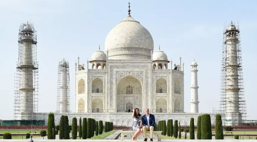 Prințul William și Kate Middleton, la Taj Mahal 
