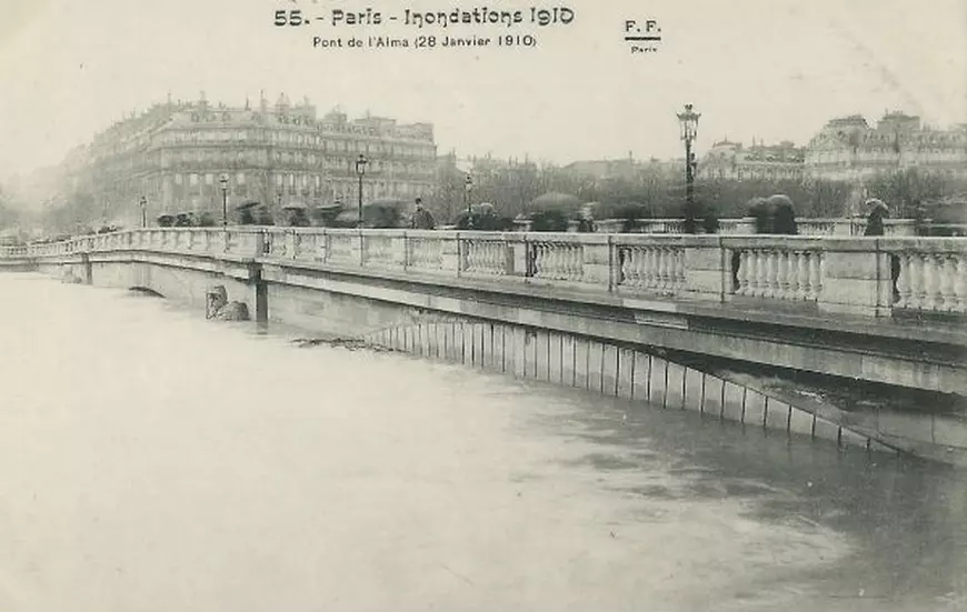 Pont-Alma-1910-600