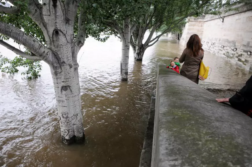 Water rises as the Seine river's embankments overflow after three days of heavy rain on June 1, 2016 in Paris, France. Northern France is experiencing wet weather causing flooding in parts of France especially Paris where the French Open has had delays in matches. Photo by Alain Apaydin/ABACAPRESS.COM