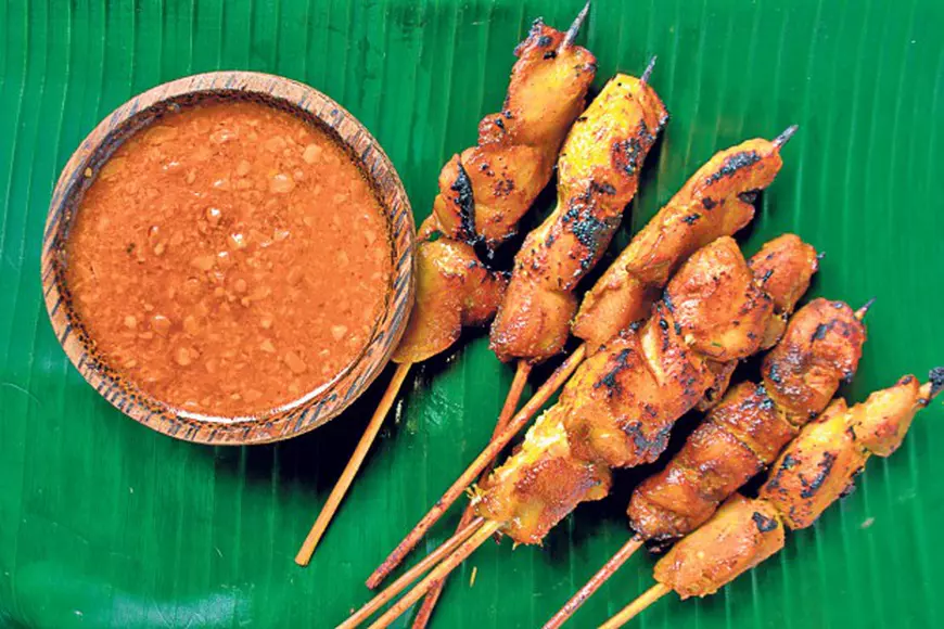 06-satay-shutterstock_4425330