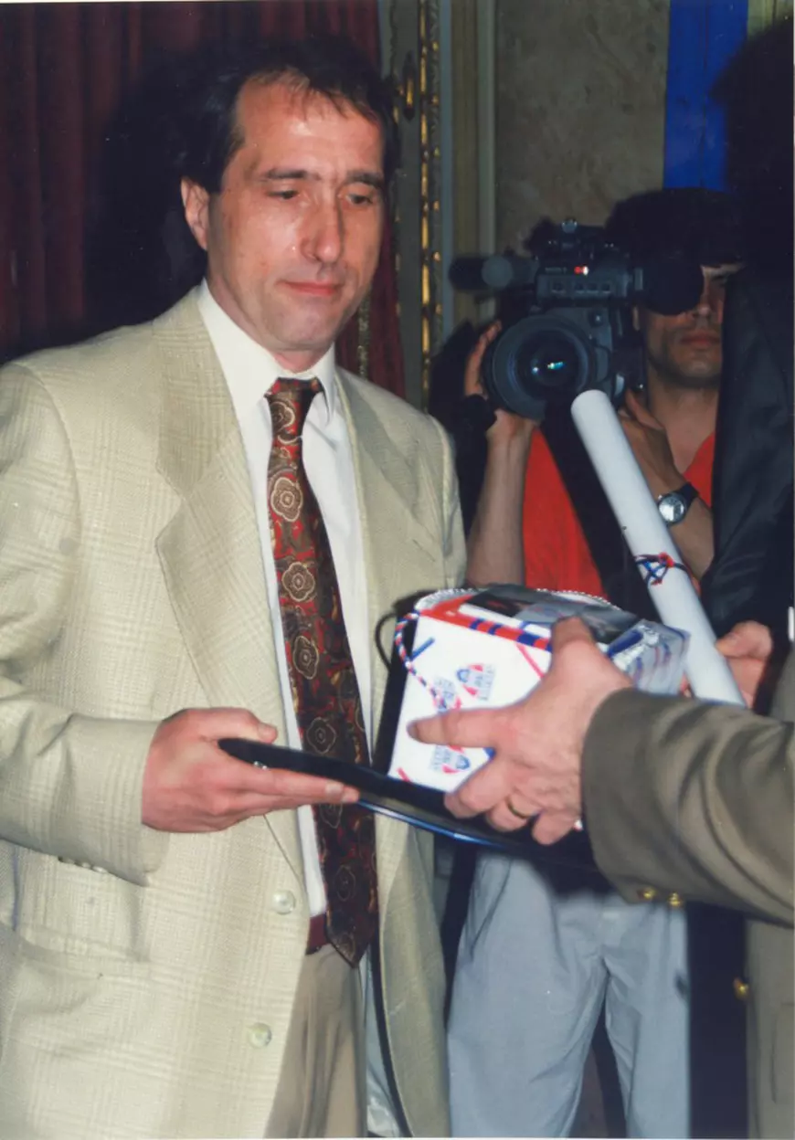 Ceausescu_Valentin_L_05