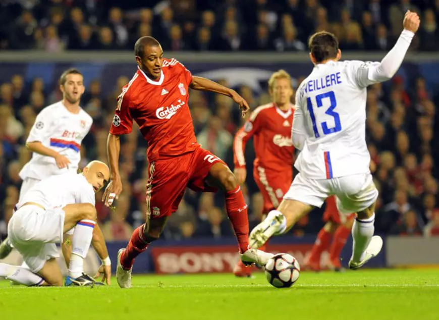 De ce ratează cluburile românești transferurile jucătorilor străini buni. ”Sar peste impresar, să nu achite comisionul”