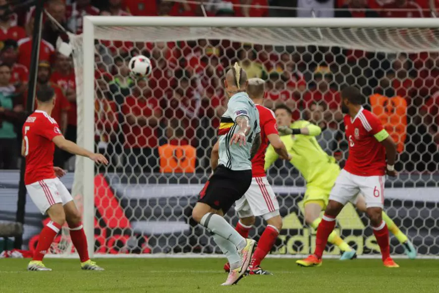  Radja Nainggolan a deschis scorul cu un șut formidabil foto: EPA