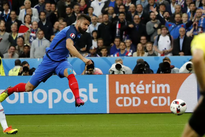 Olivier Giroud a deschis scorul FOTO: EPA