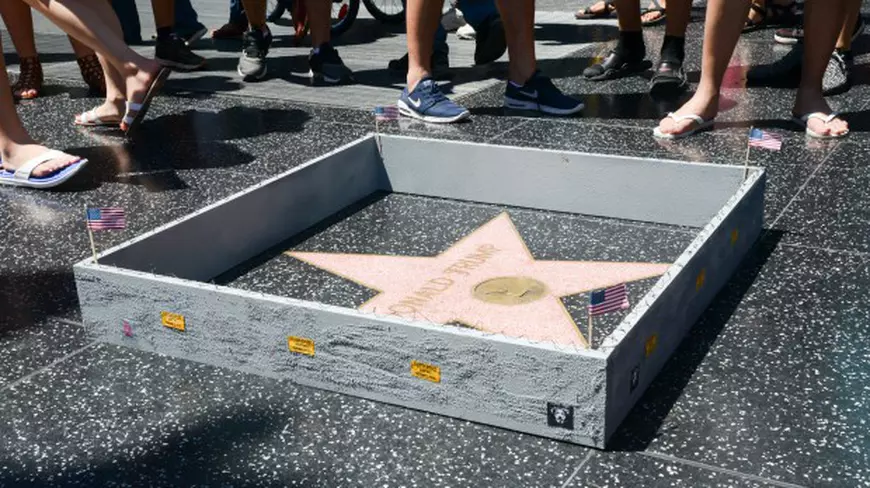 Donald Trump, stea Hollywood Walf of Fame - EPA