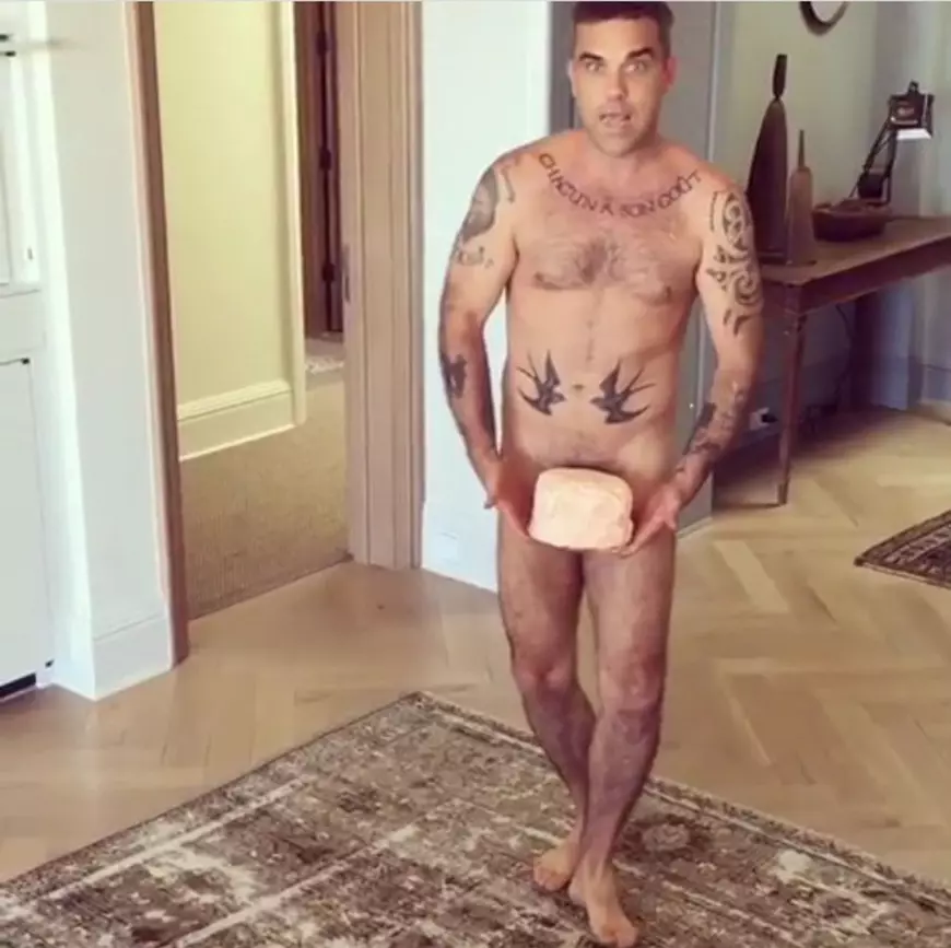 Great celebrity social network pictures!