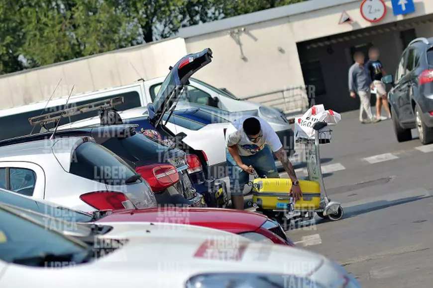 adelina---pestritu-speak-aeroport-intoarcere-maldive-(8)