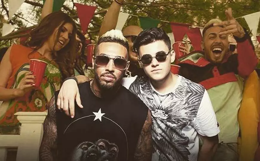 Alex Velea și mMaio Fresh