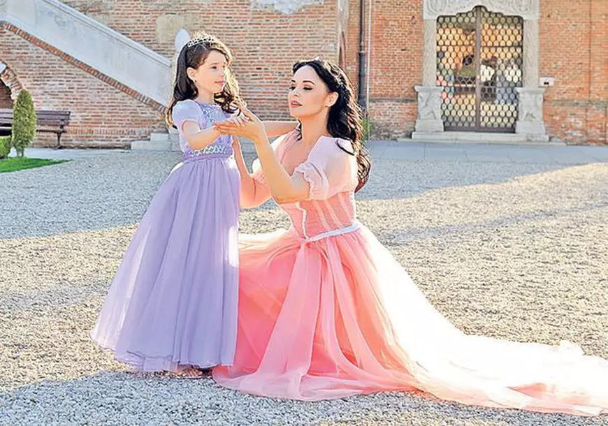 andreea_marin_violeta_01