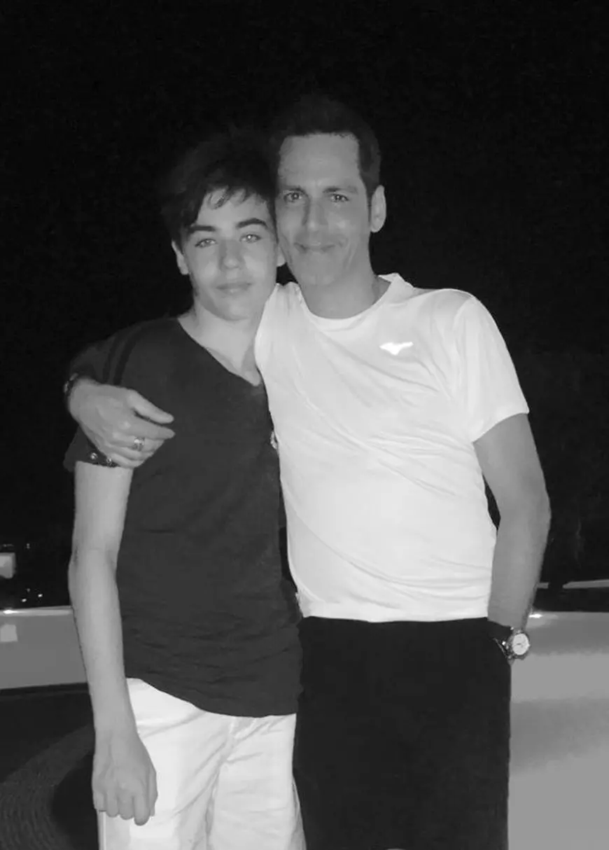 banica junior fiu radu