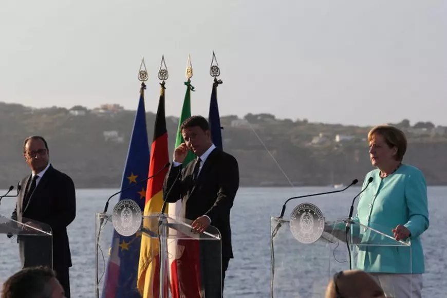 Angela Merkel, Francois Hollande și Matteo Renzi, reuniune tema brexit - EPA