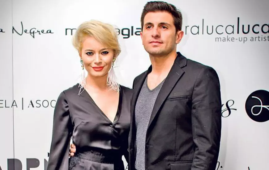 Laura Cosoi și Smiley, împreună la un eveniment. 