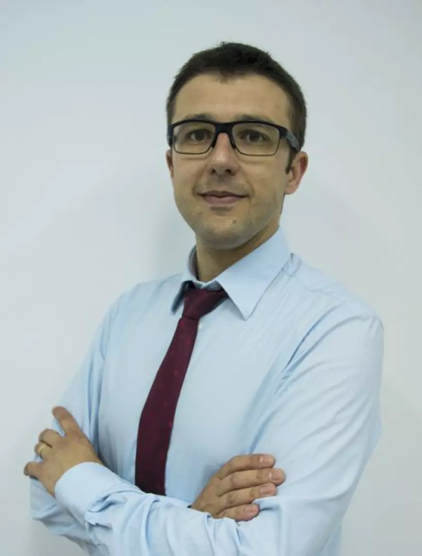 Dr._Laurentiu_Vladau