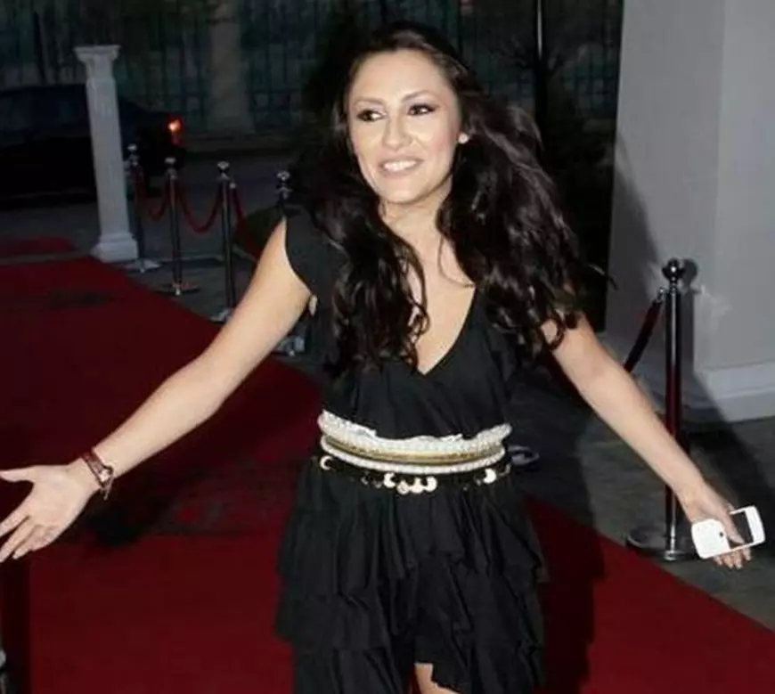 Andra lansează noul single Floare de nu-mă-uita