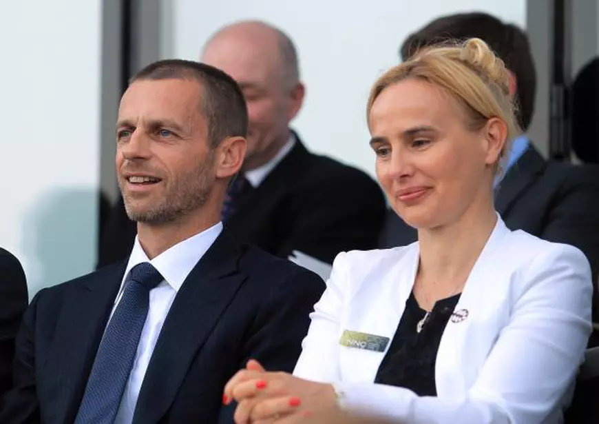 Aleksander Ceferin este fericit lângă soţia lui, Barbara