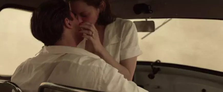 Brad Pitt și Marion Cotillard, scene din filmul Allied - NorthFoto