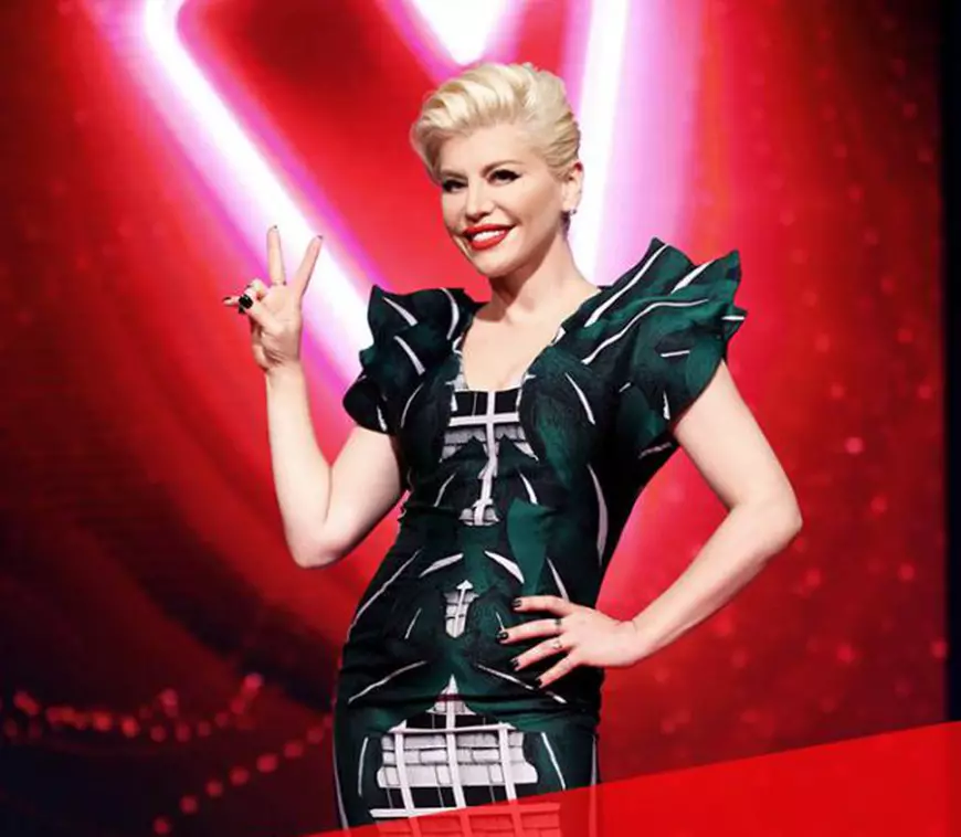 vocea romaniei loredana groza rochie