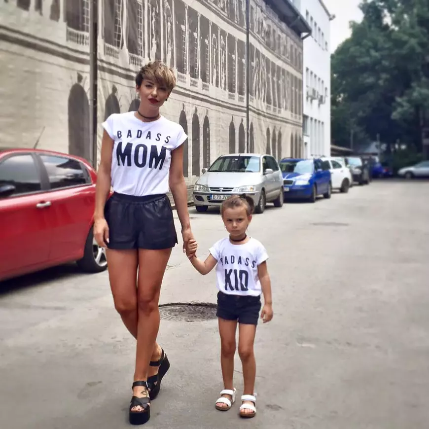 giulia din postura de mamă