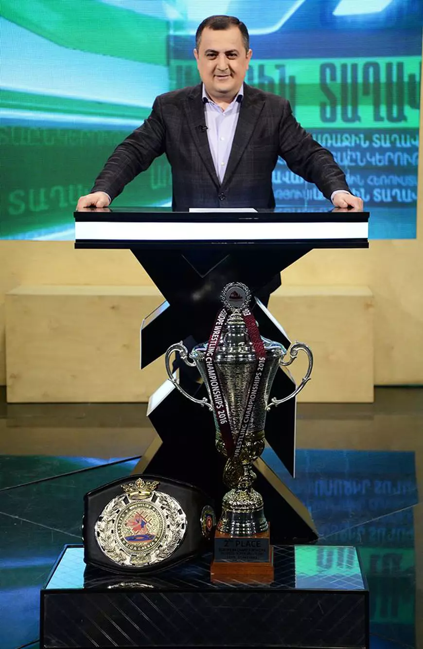 535170_973649939409382_5610008590834682988_n