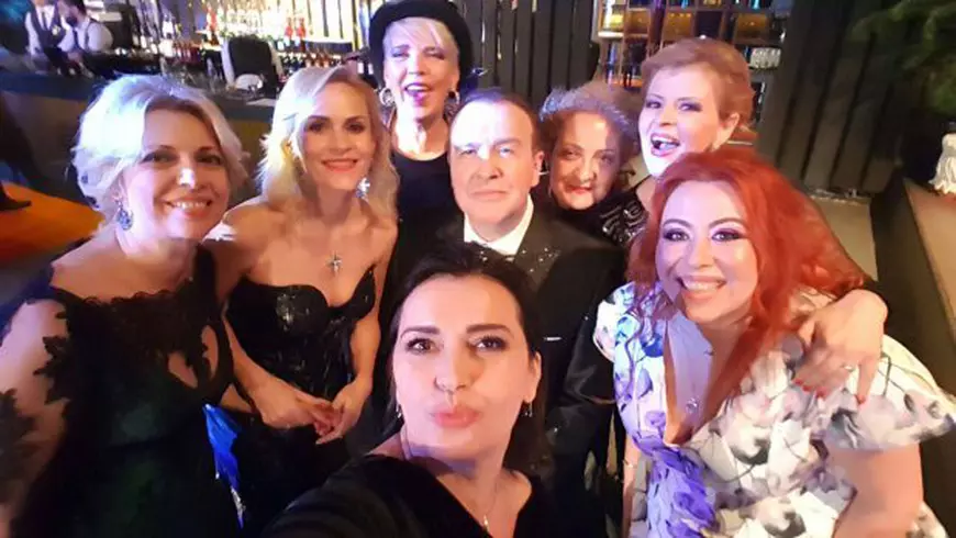 Oana Roman, alături de Gabi Cotabita, la nunta acestuia