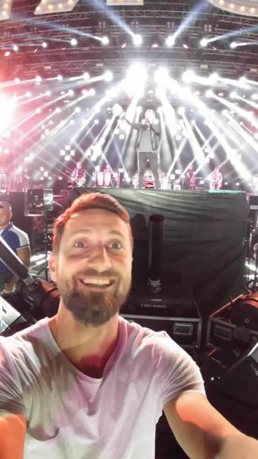 Momentele amoroase ale lui Dani Oțil