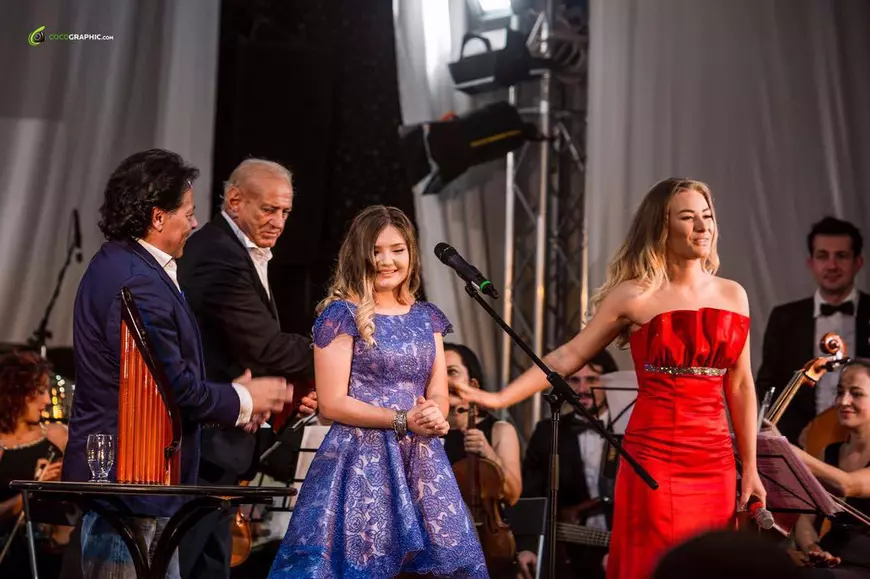 Roxana Cozma l-a cucerit pe Gheorghe Zamfir