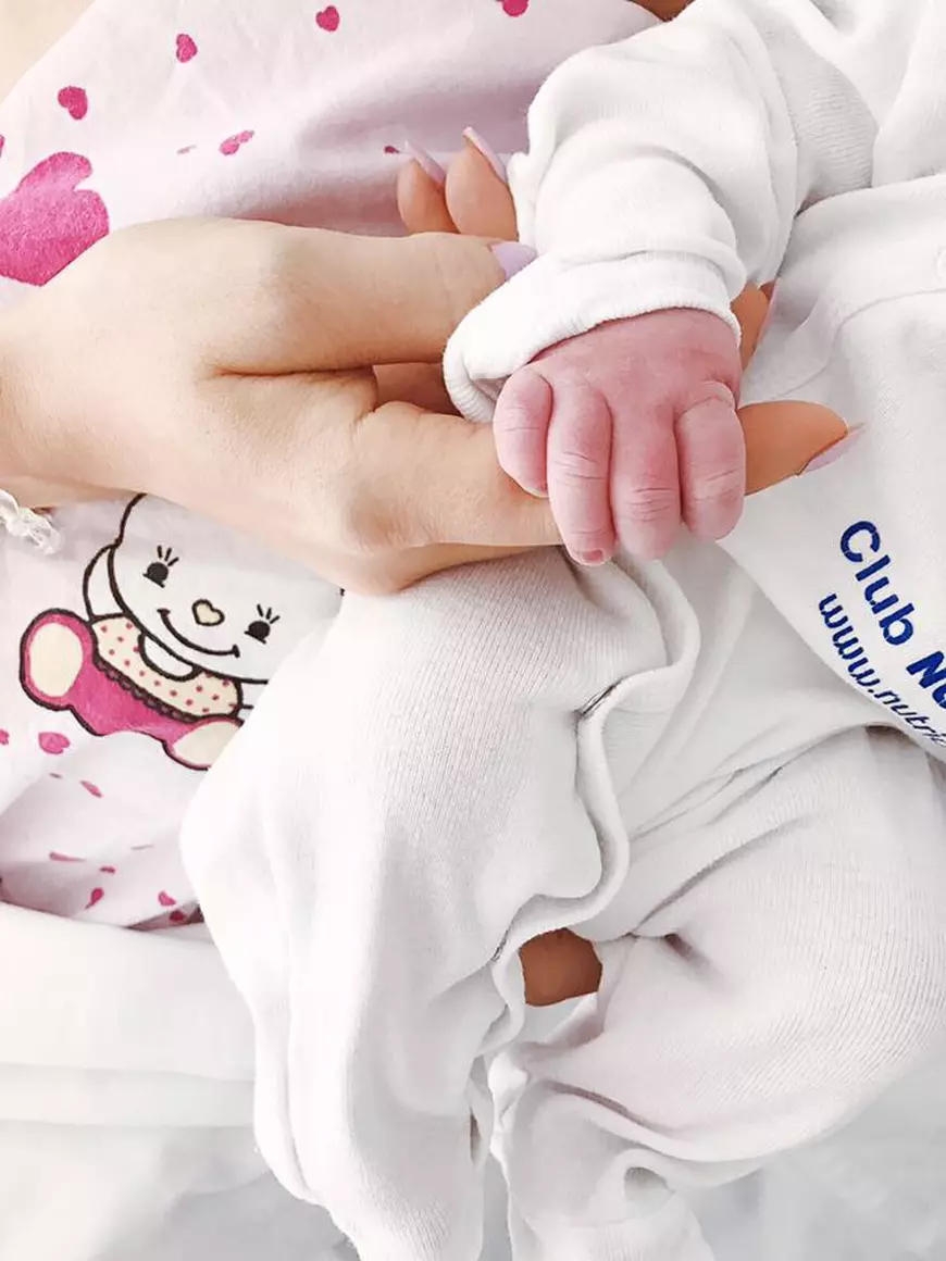 Prima fotografie cu Ella