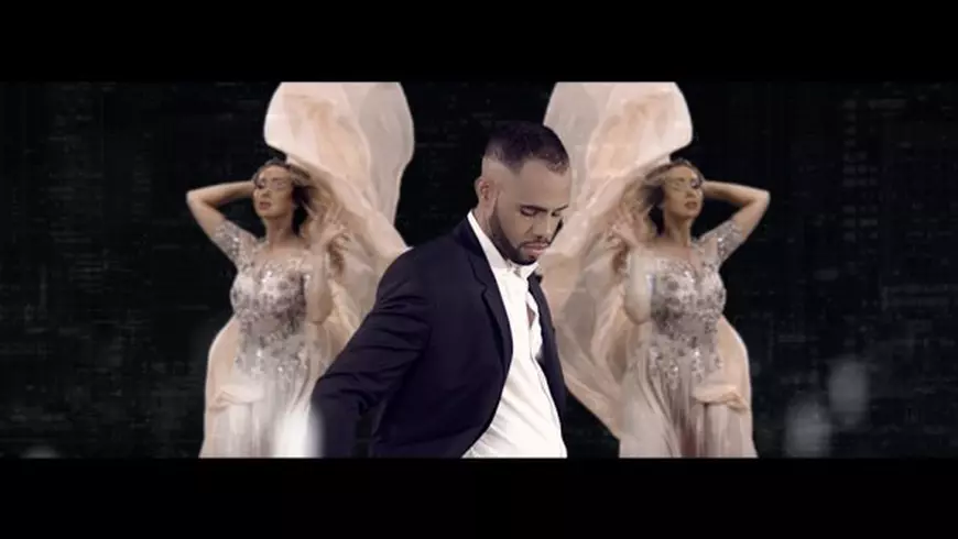 Xonia și fostul concurent de la „Vocea României”, videoclip incendiar