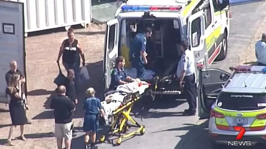 Paramedicii au fost chemați să intervină. Foto: 7 News Queensland - Twitter