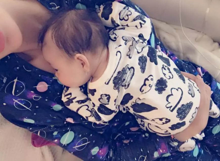 Fetița Biancăi Drăgușanu a crescut. Imagine emoționantă cu cele două