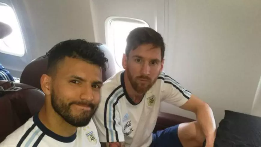 Sergio Aguero și Lionel Messi 