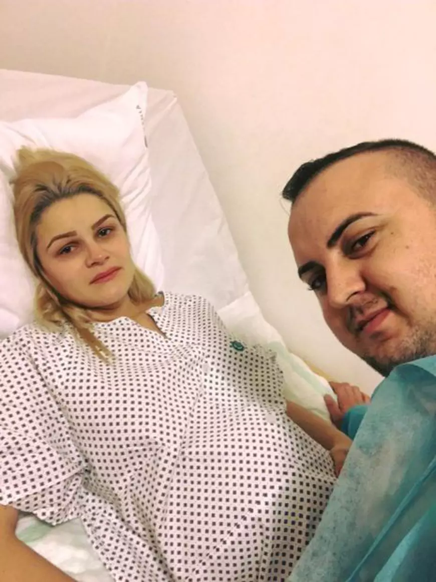 Vasilică Ceteraşu a devenit tată de fată. Prima imagine cu soția lui după ce a născut
