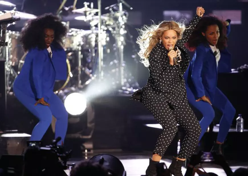 Beyonce a cantat pentru sustinerea lui Hillary Clinton, la alegerile prezidentiale din SUA