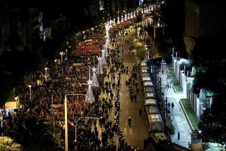 proteste violente în Grecia