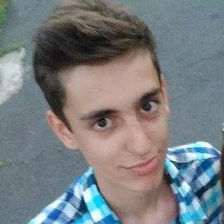 Fiul unui ofițer SRI a fost ucis în propriul apartament din Iași. Tânărul, găsit mort de tatăl său