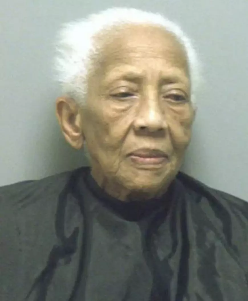 Doris Payne, hoață celebră, arestată la 86 de ani 