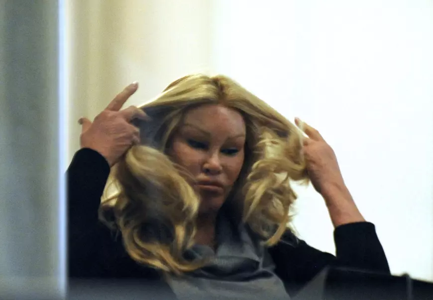 Femeia pisică a fost arestata